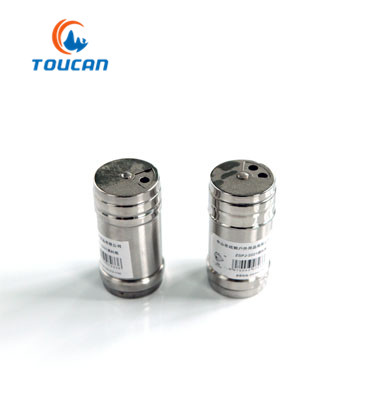 TOUCAN-The seasoning bottle